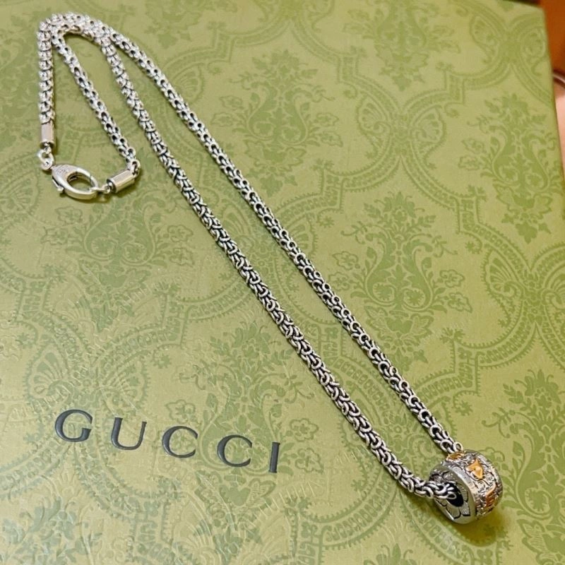 Elegant Gucci Necklaces 245854