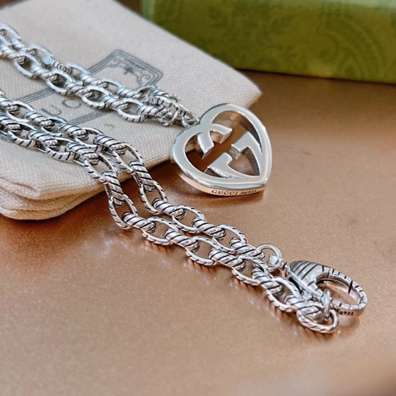 Effortless Gucci Necklaces 245848