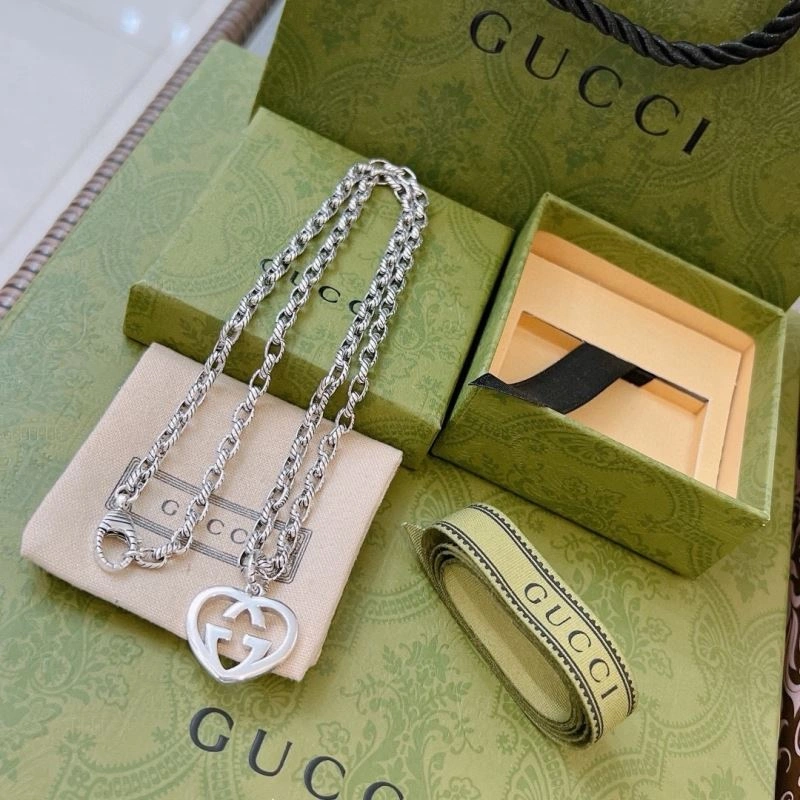 Effortless Gucci Necklaces 245848