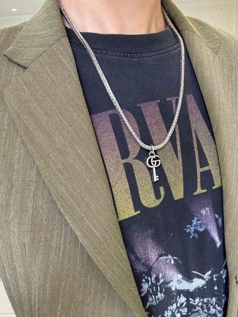 Supportive Gucci Necklaces 245849