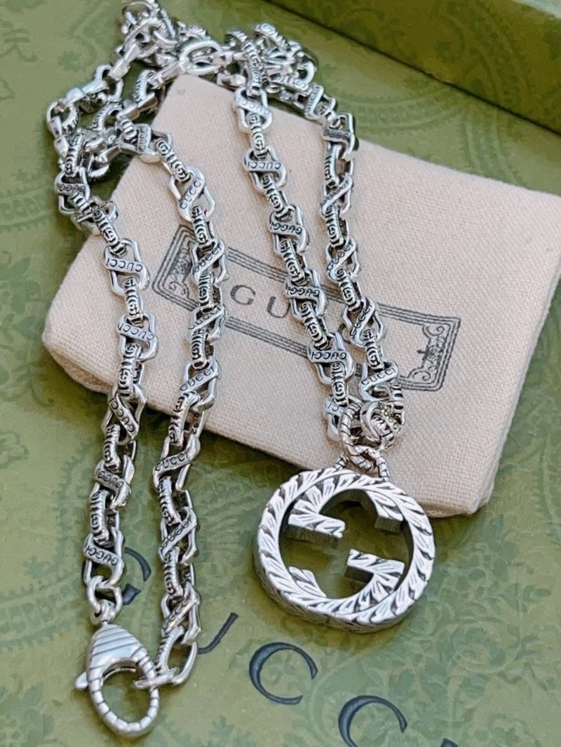 Resilient Gucci Necklaces 245829