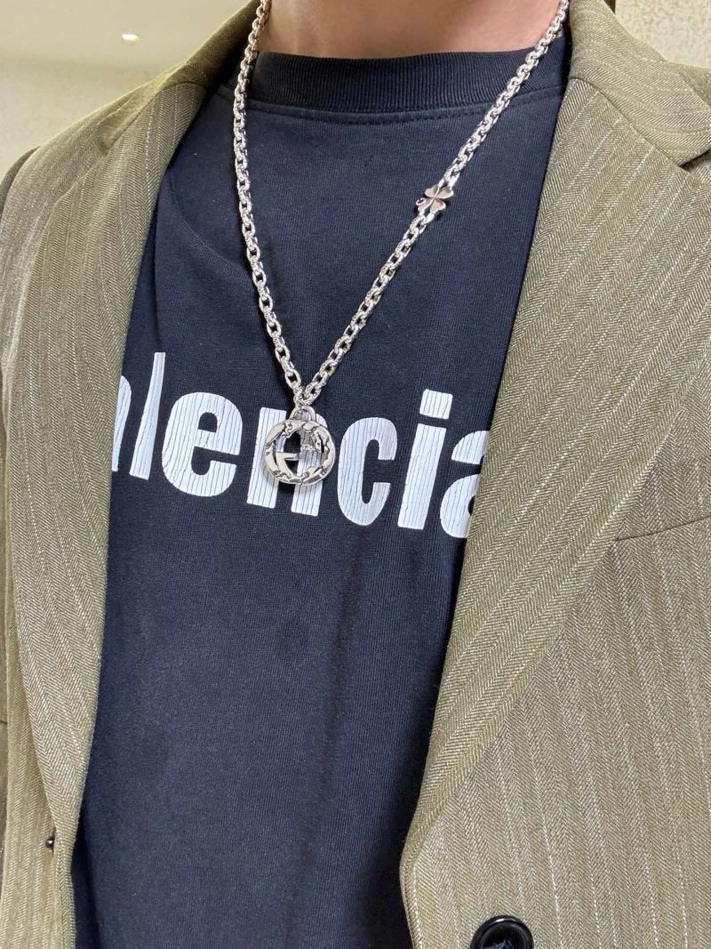Sporty Gucci Necklaces 245825