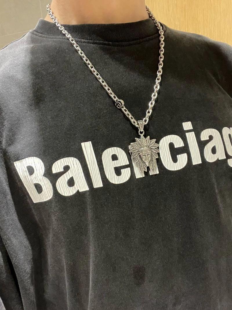 Tailored Gucci Necklaces 245797