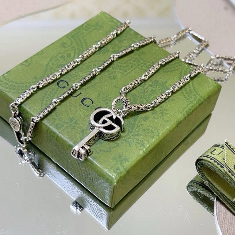 Gucci Necklaces Affordable 245812