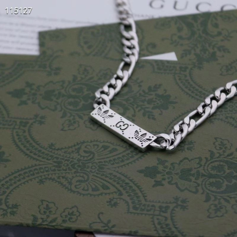 Vibrant Gucci Necklaces 245753