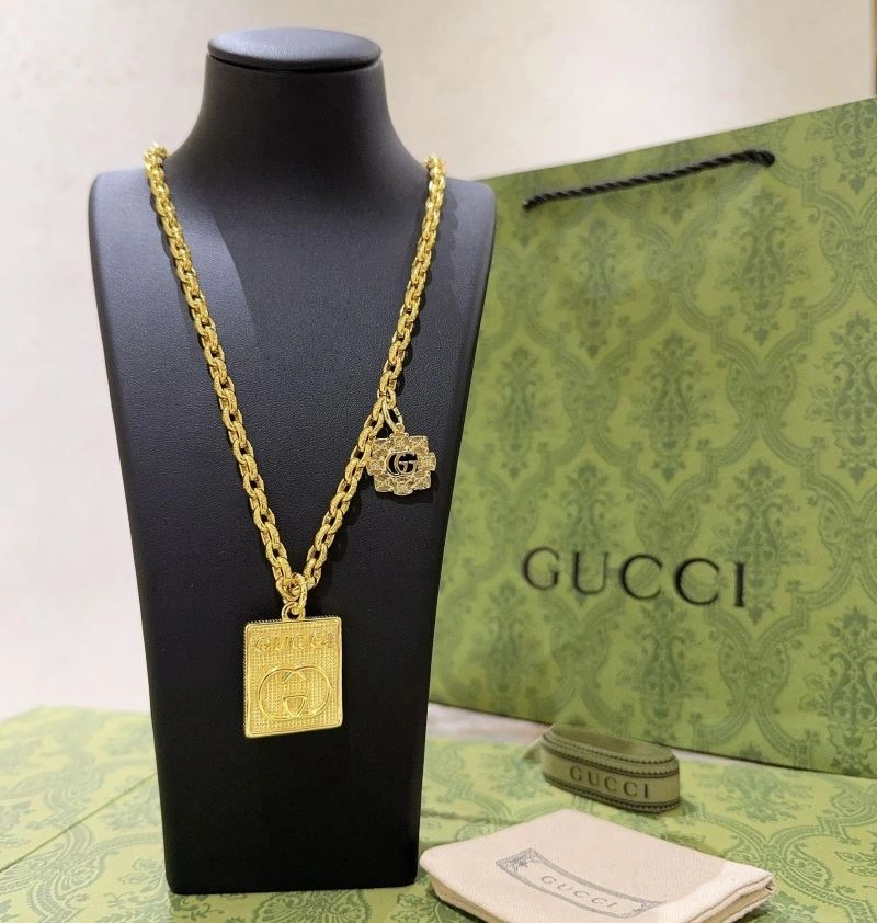 Gucci Necklaces Elegant 246579
