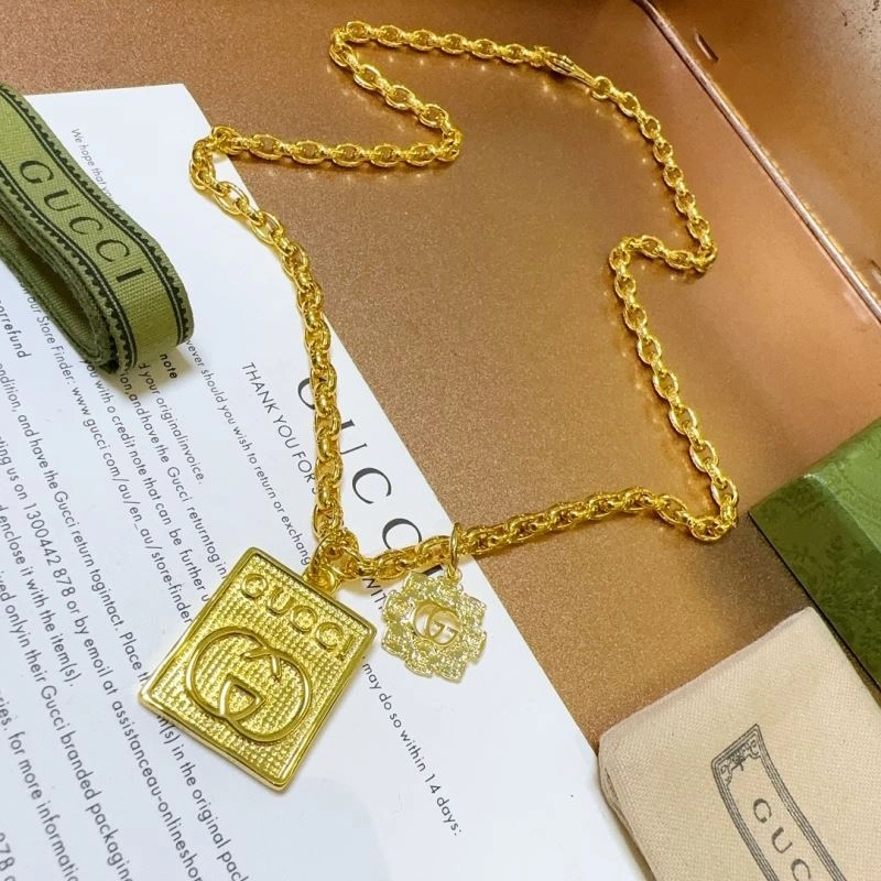 Gucci Necklaces Elegant 246579