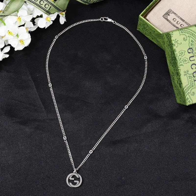 Gucci Necklaces Elegant 246568