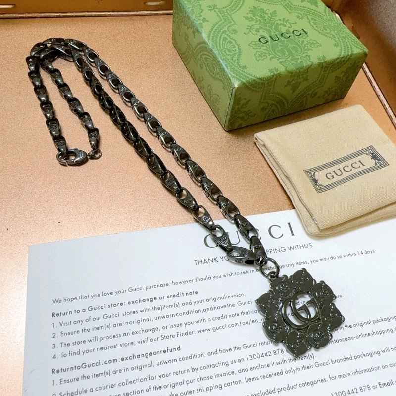 Gucci Necklaces Trendsetting 246558