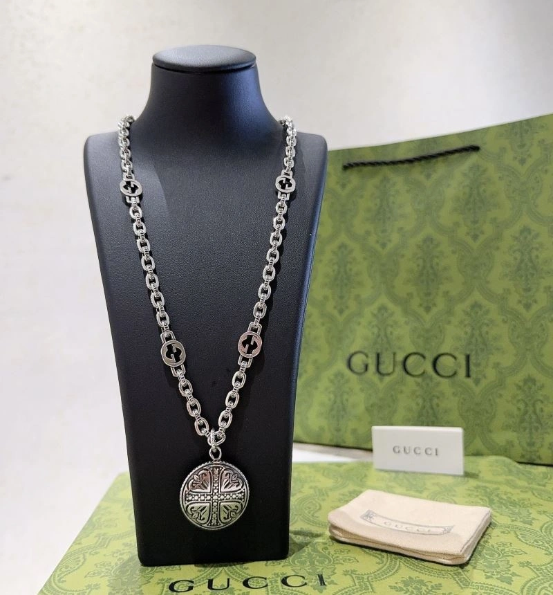 Comfortable Gucci Necklaces 246534