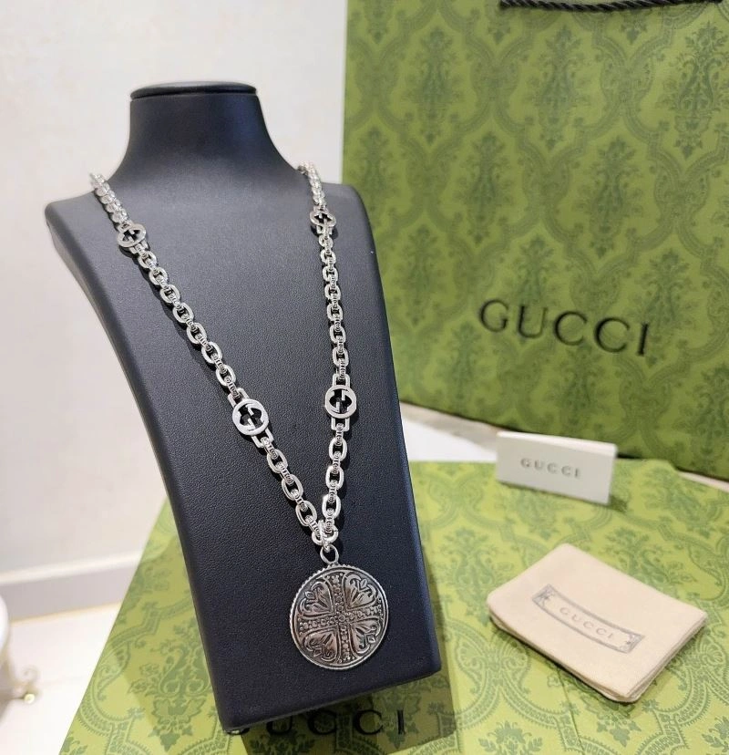 Comfortable Gucci Necklaces 246534