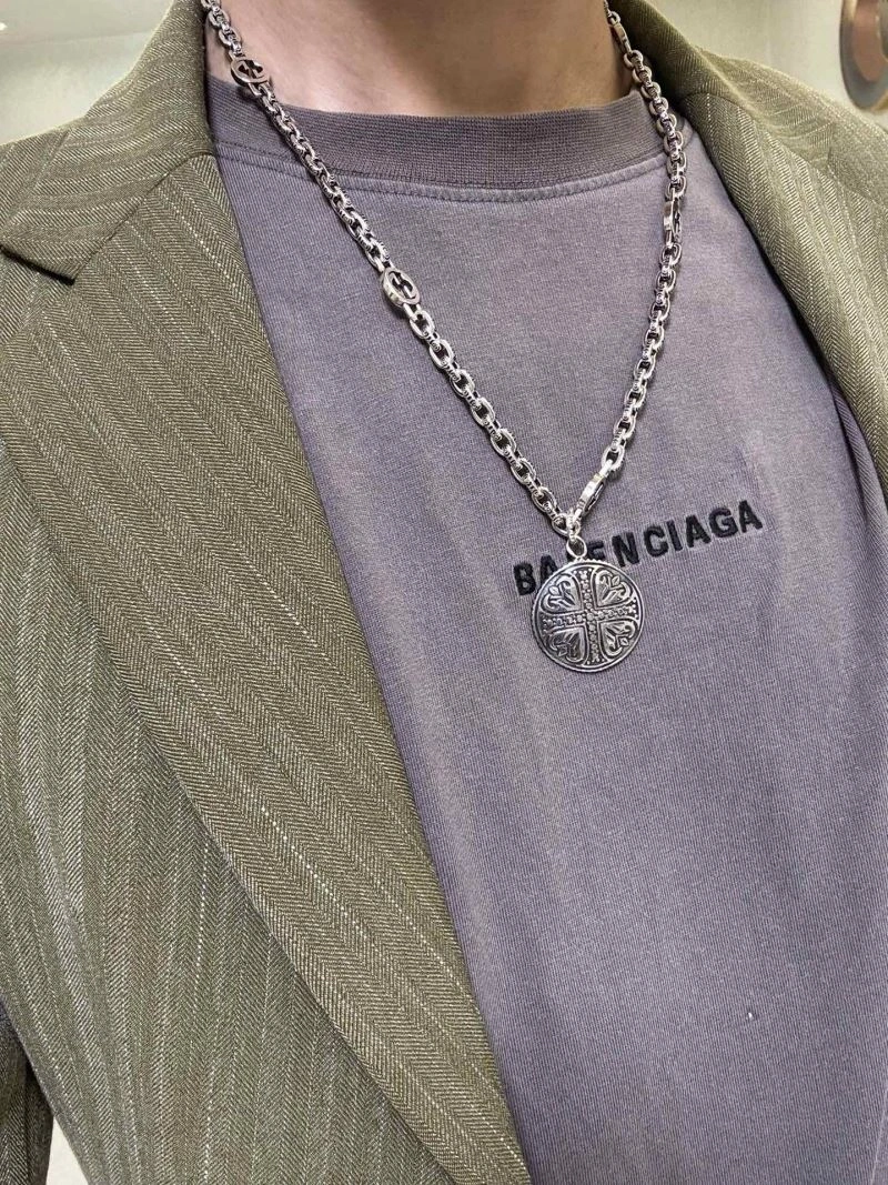 Comfortable Gucci Necklaces 246534