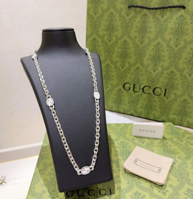 Sporty Gucci Necklaces 246529