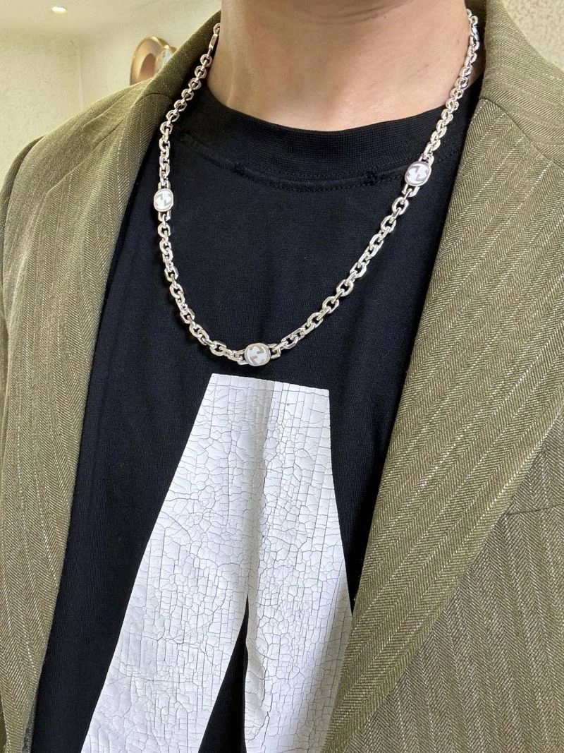 Sporty Gucci Necklaces 246529
