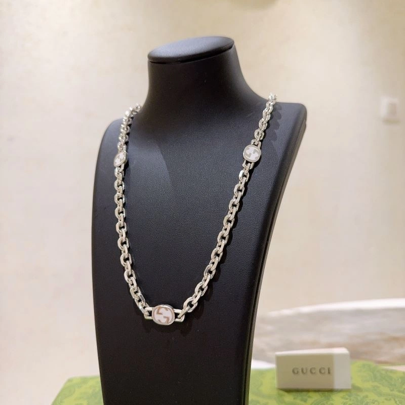 Sporty Gucci Necklaces 246529