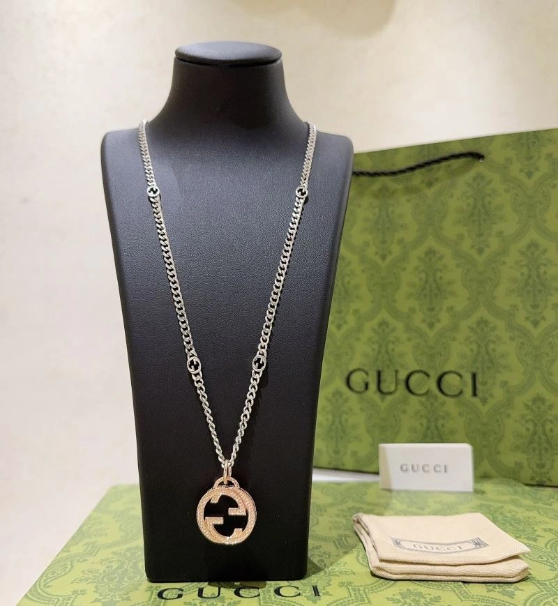TravelReady Gucci Necklaces 246492