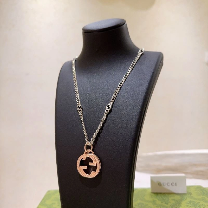 TravelReady Gucci Necklaces 246492