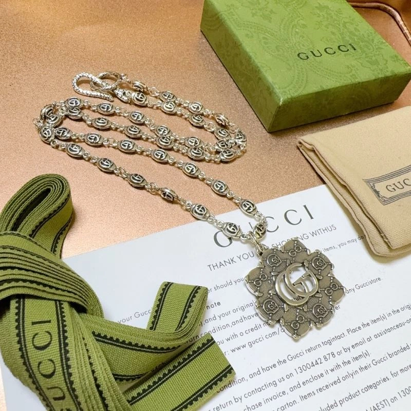 Tailored Gucci Necklaces 246446