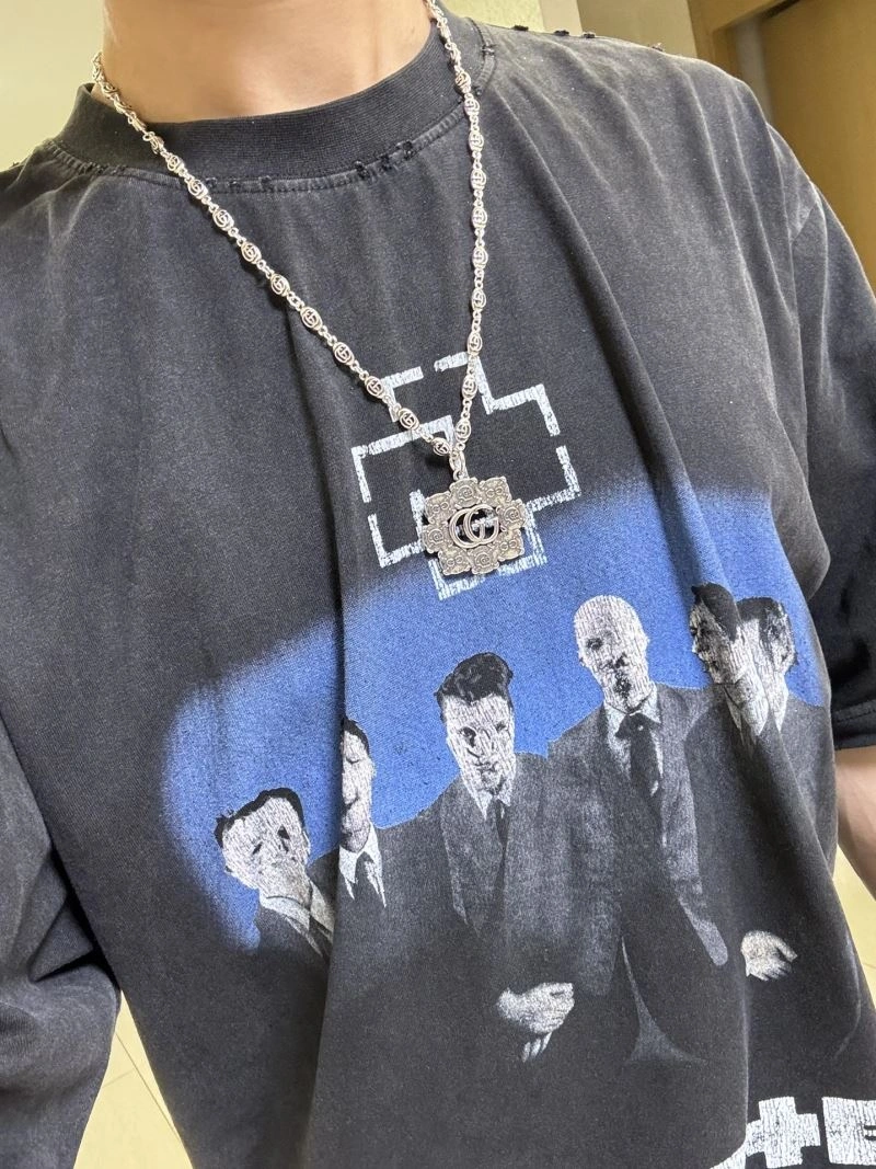 Tailored Gucci Necklaces 246446