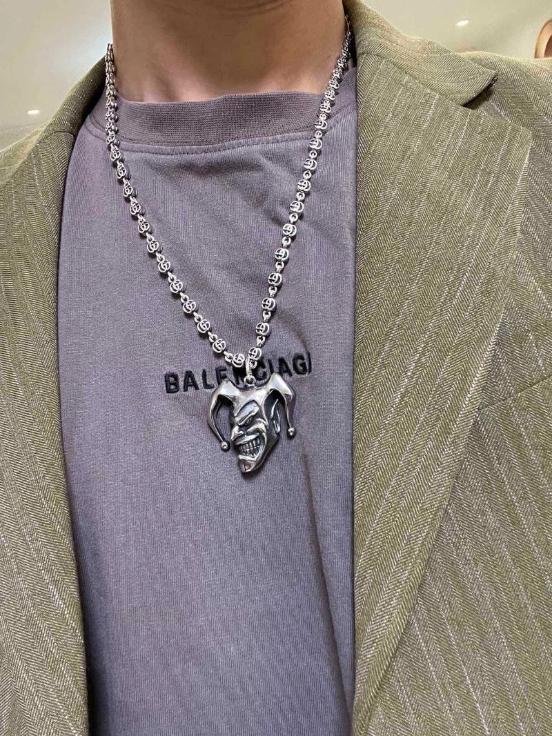 FlexibleFit Gucci Necklaces 246437