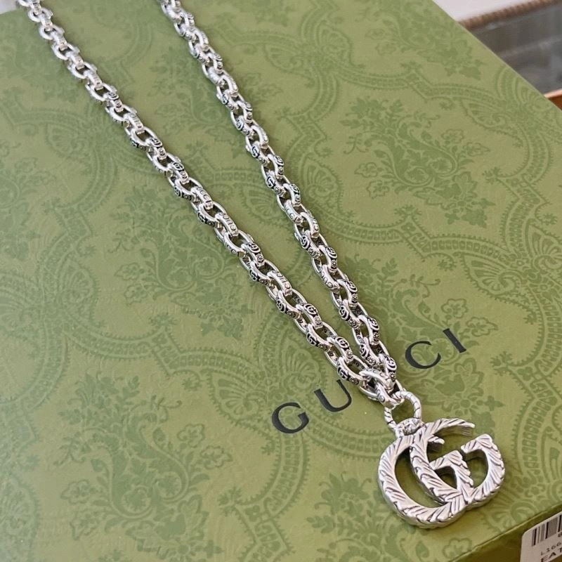 Comfortable Gucci Necklaces 246217