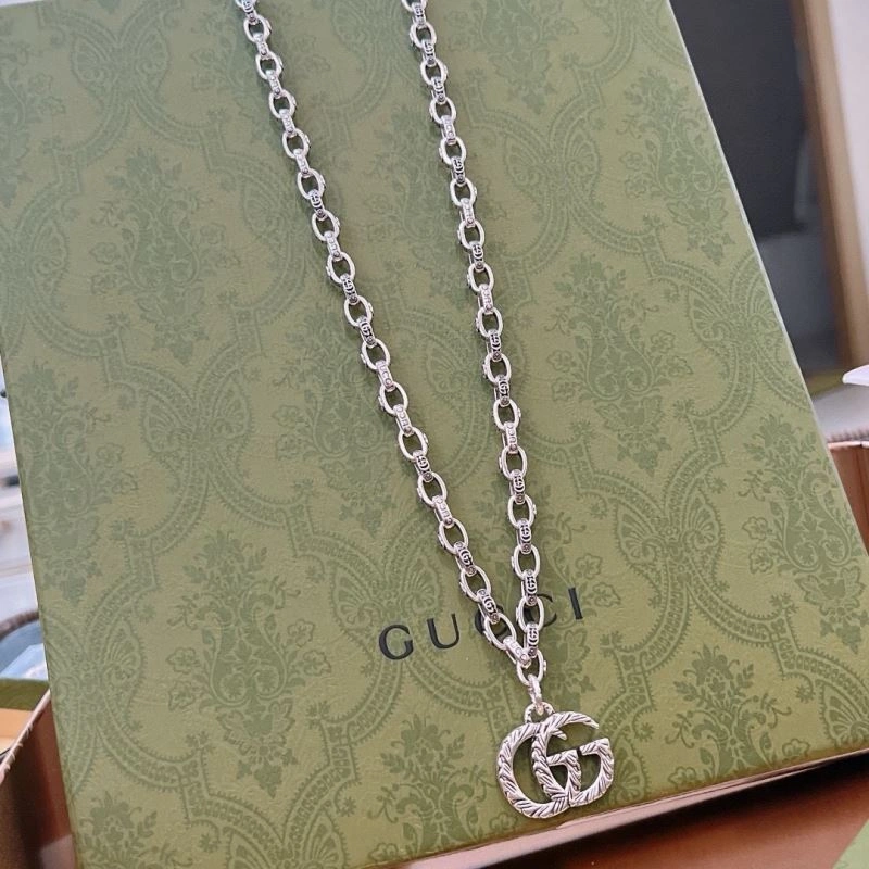 Comfortable Gucci Necklaces 246217