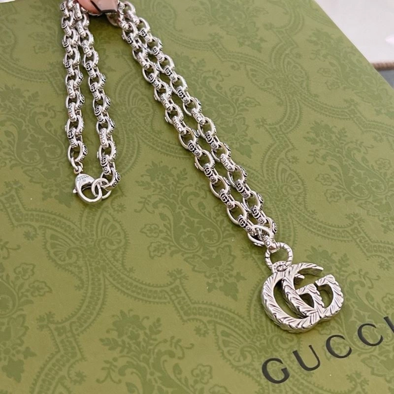 Comfortable Gucci Necklaces 246217