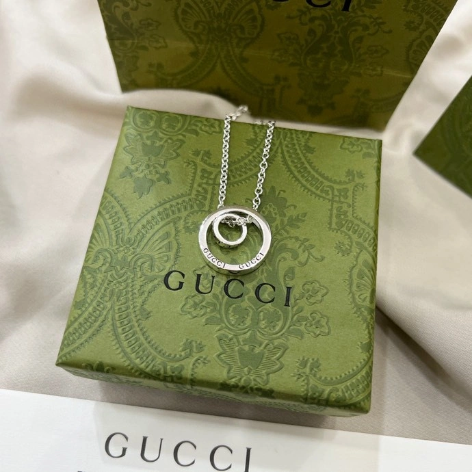 Gucci Necklaces Trendsetting 246214