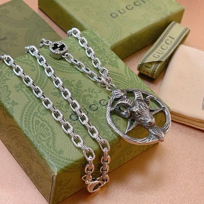 Gucci Necklaces Affordable 246211