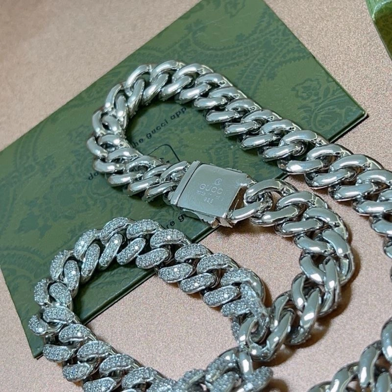 Bright Gucci Necklaces 246200