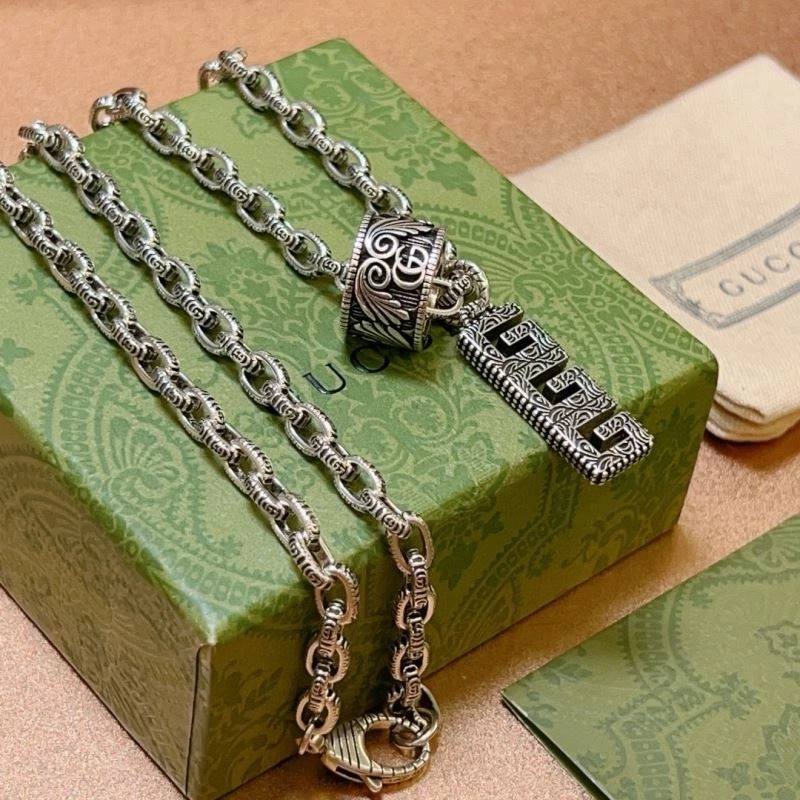 Gucci Necklaces Classic 246185