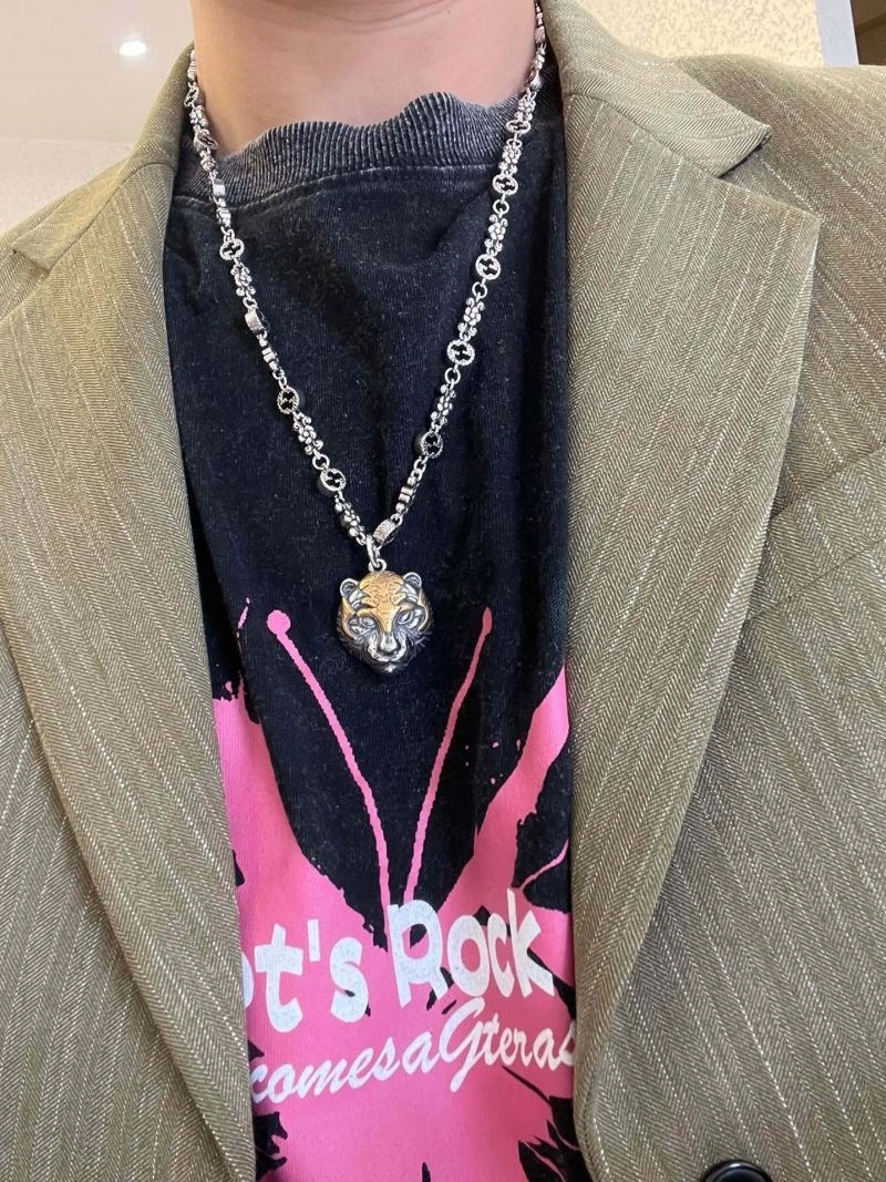 Supportive Gucci Necklaces 246189
