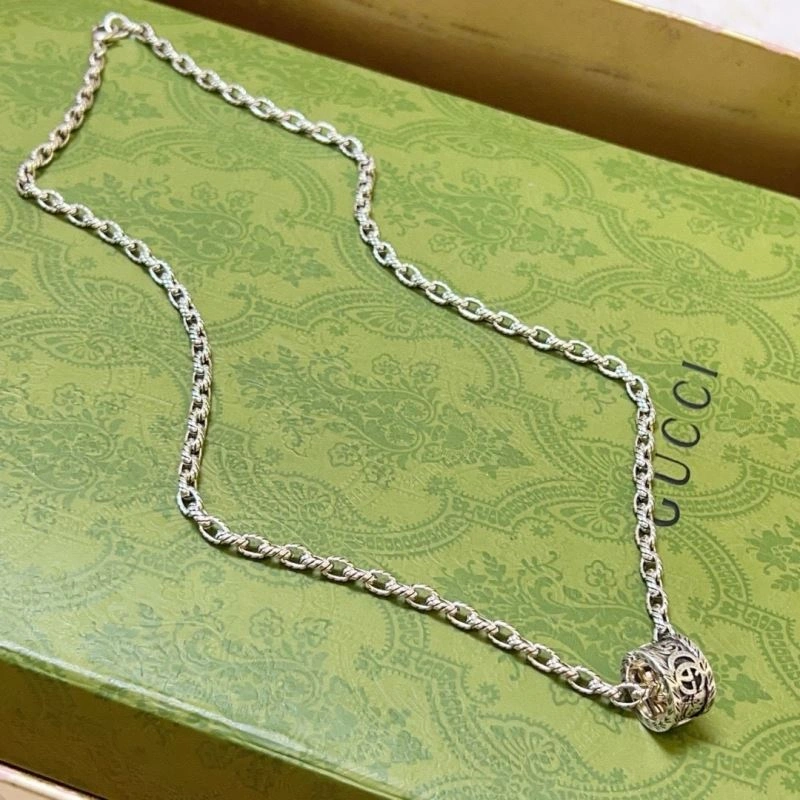 ComfortFit Gucci Necklaces 246187