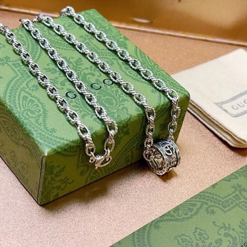 ComfortFit Gucci Necklaces 246187