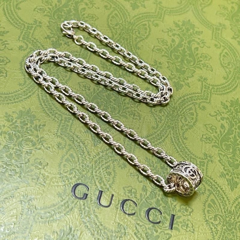 ComfortFit Gucci Necklaces 246187