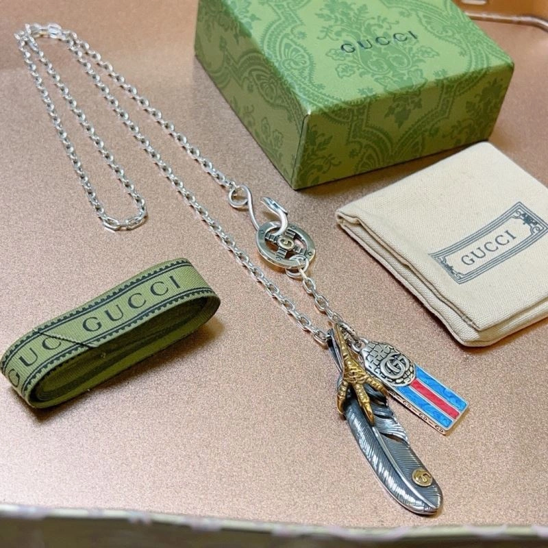 UrbanChic Gucci Necklaces 246169