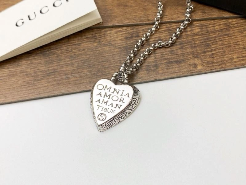 Gucci Necklaces DailyWear 246156