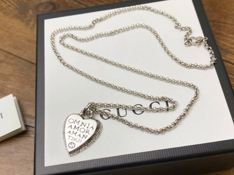Gucci Necklaces DailyWear 246156