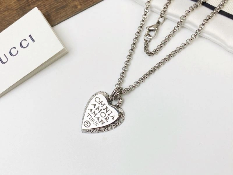 Gucci Necklaces DailyWear 246156