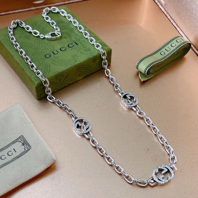 Elegant Gucci Necklaces 246126