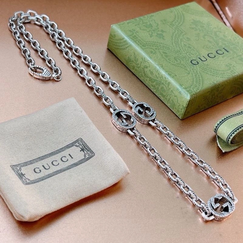 Elegant Gucci Necklaces 246126