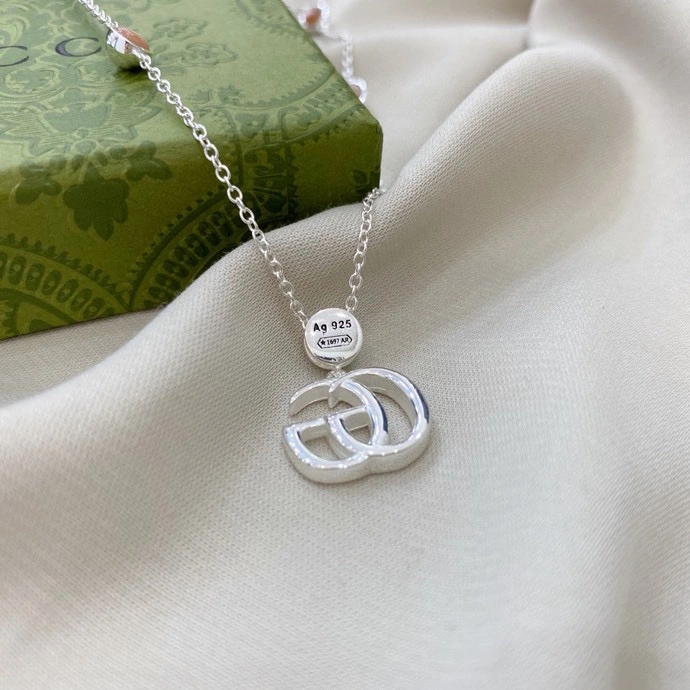 UrbanChic Gucci Necklaces 246127