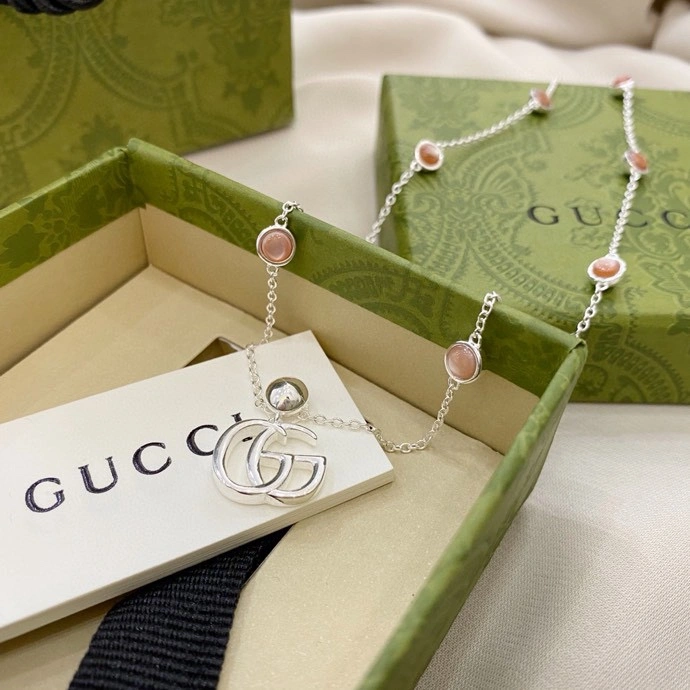 UrbanChic Gucci Necklaces 246127