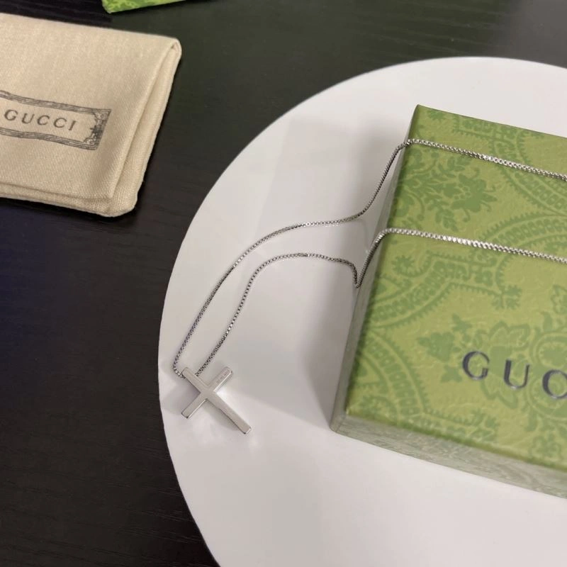 Gucci Necklaces AllSeason 246132