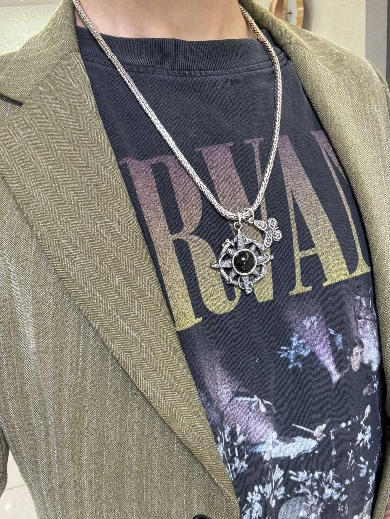 Vibrant Gucci Necklaces 246147