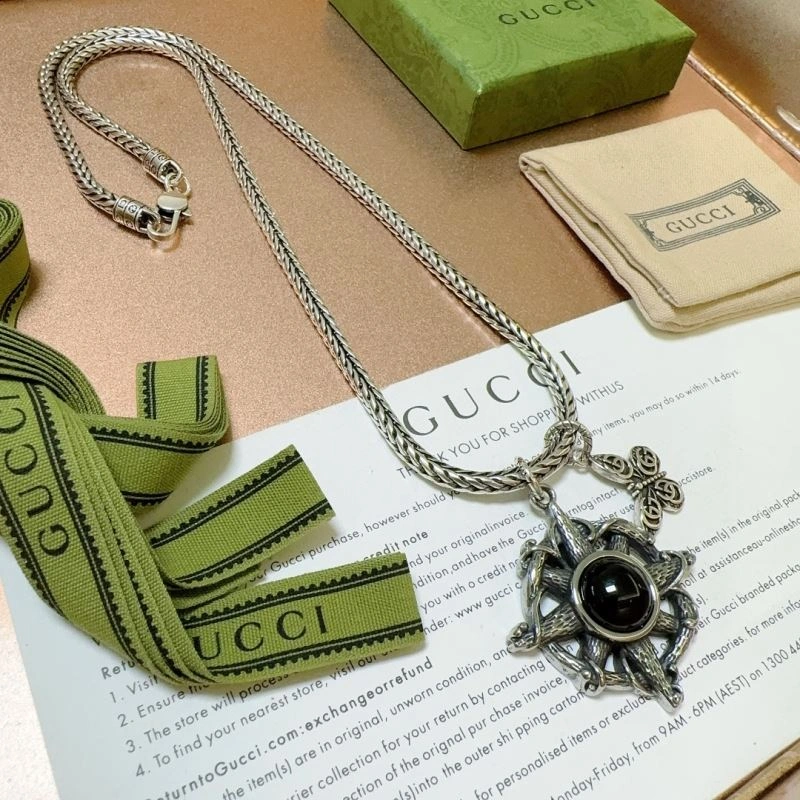 Vibrant Gucci Necklaces 246147