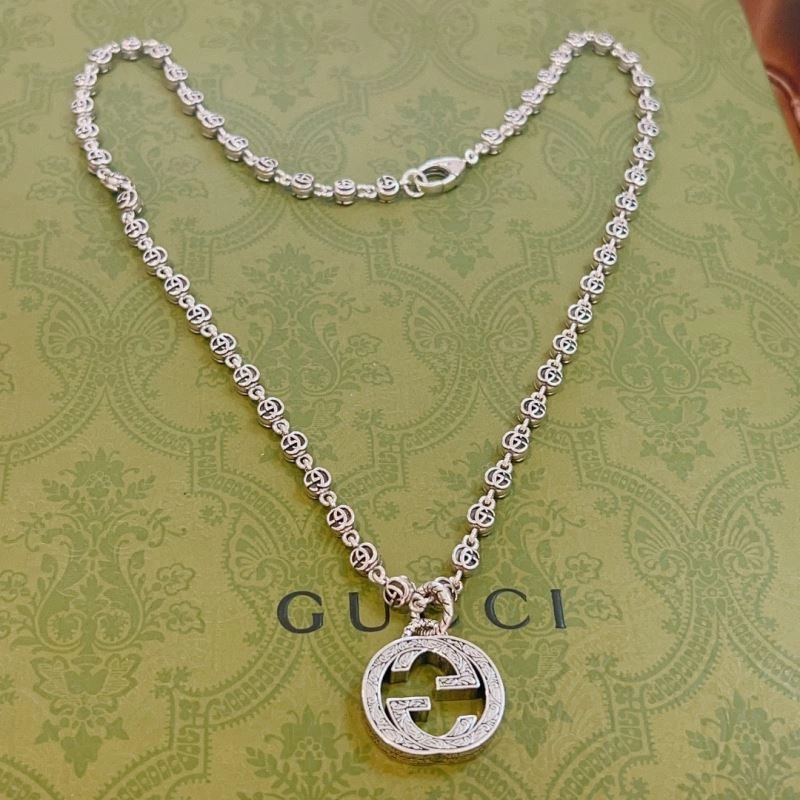 SmoothTexture Gucci Necklaces 246135