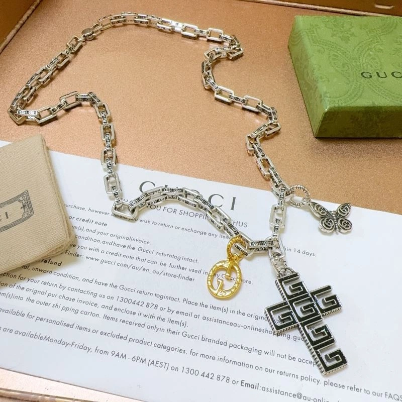 Sporty Gucci Necklaces 246104