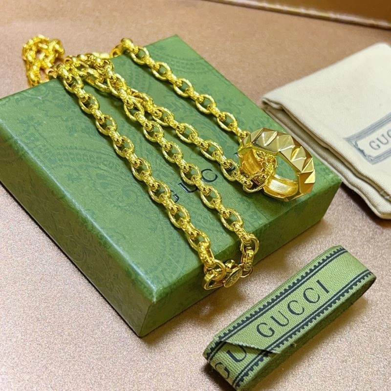 Gucci Necklaces Affordable 246103