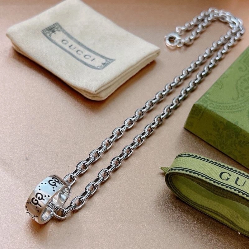 Gucci Necklaces Lightweight 246101